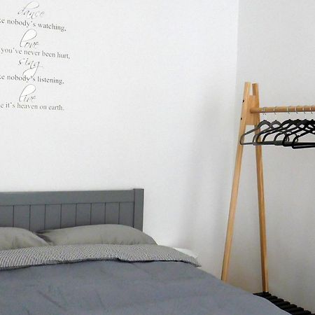 Romantic Apartment On Rynok Square With Air-Conditioning Lemberg Exterior foto