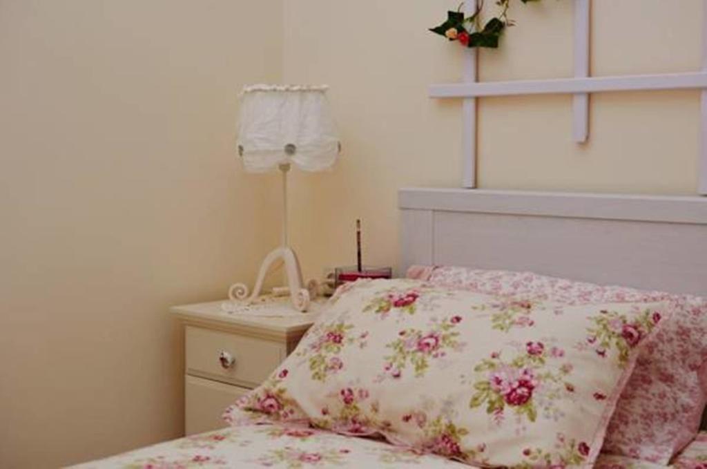 Romantic Apartment On Rynok Square With Air-Conditioning Lemberg Zimmer foto
